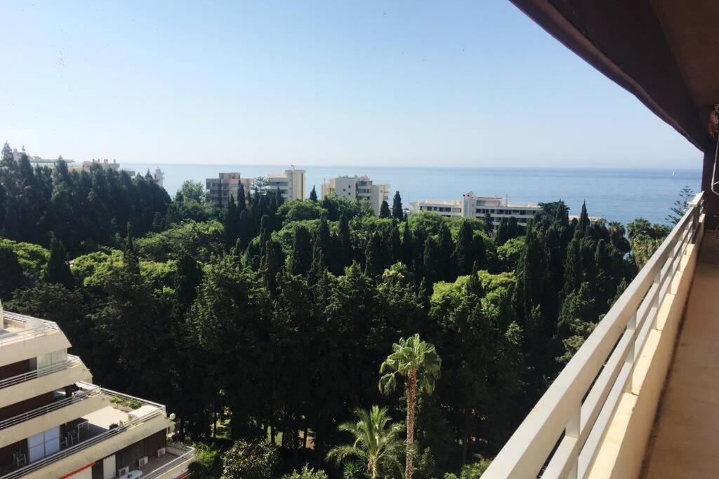Penthouse With Private Pool, Hot Tub Jacuzzi With Sea Views And Chill-Out Zone, Close To The Sea Marbella Exteriör bild