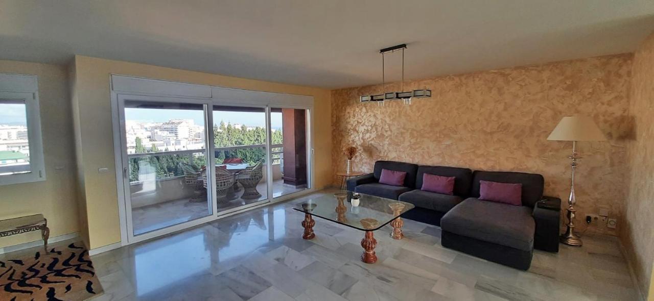 Penthouse With Private Pool, Hot Tub Jacuzzi With Sea Views And Chill-Out Zone, Close To The Sea Marbella Exteriör bild