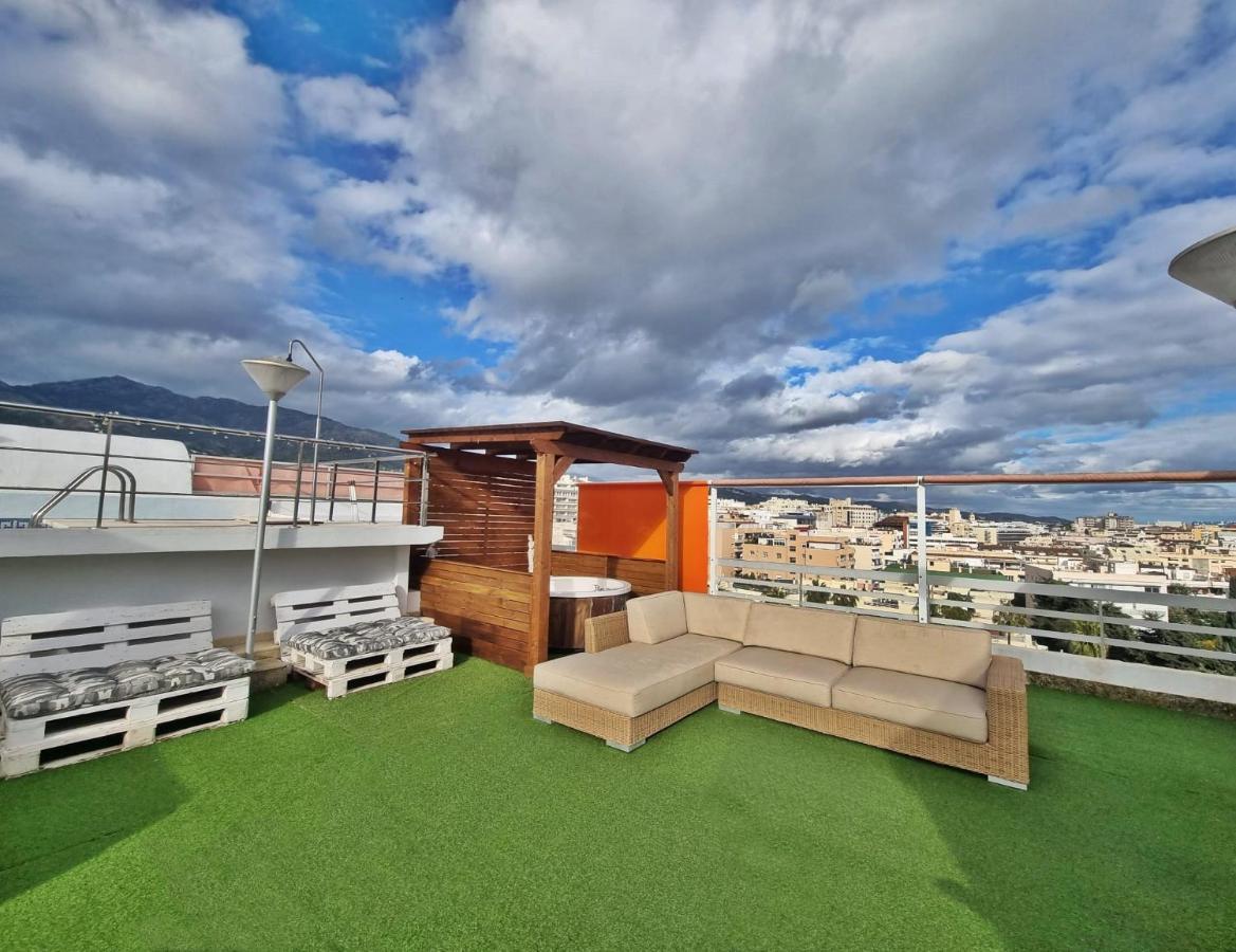 Penthouse With Private Pool, Hot Tub Jacuzzi With Sea Views And Chill-Out Zone, Close To The Sea Marbella Exteriör bild